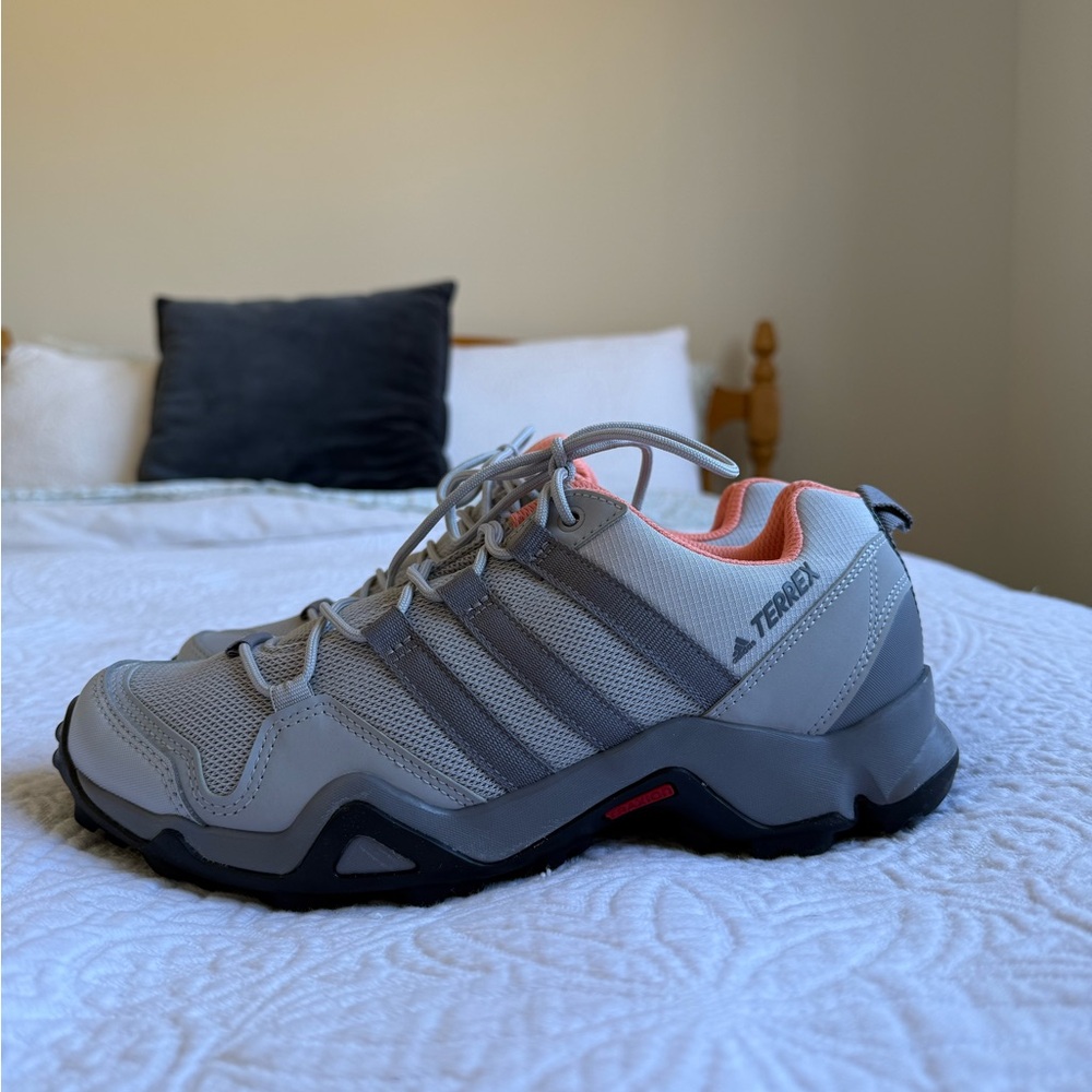 Adidas Women’s 7.5 Terrex ART CM7722, Gray and Pink Hiking Shoes